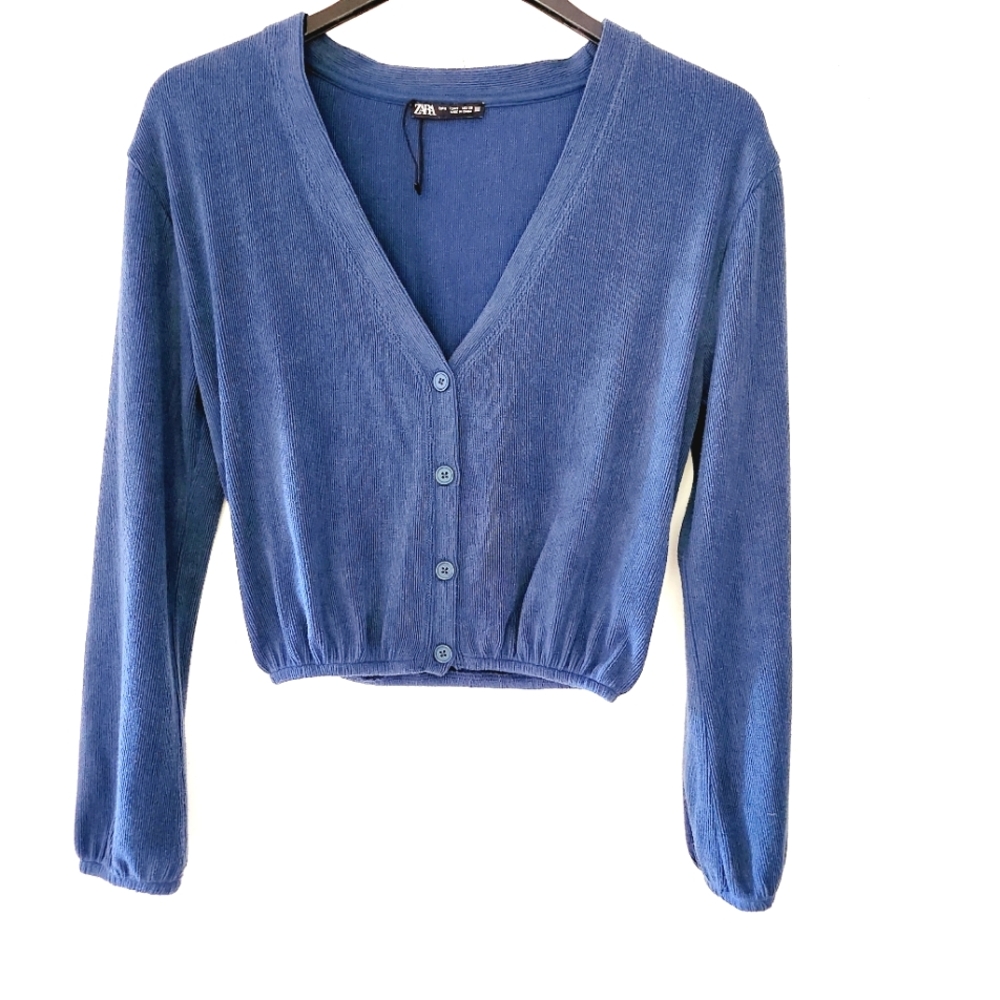 ZARA cropped button cartigan
